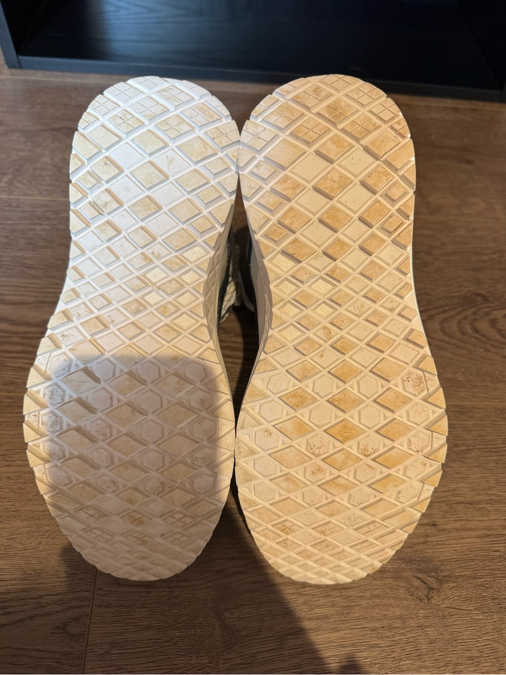 Vans Ultrarange Hiking Boots - Picture 9 of 10